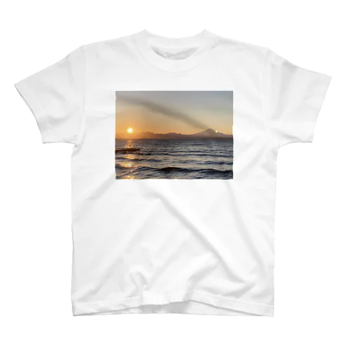 ENOSHIMA 002 Regular Fit T-Shirt