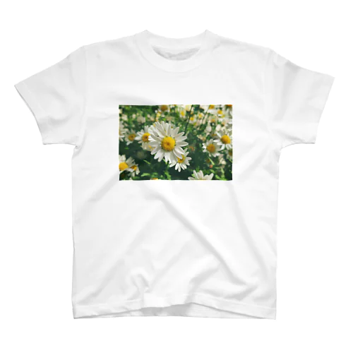 #1  白いお花 Regular Fit T-Shirt