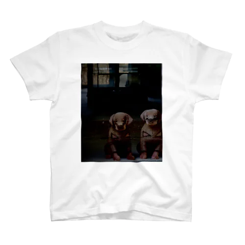 Dog dolls  スタンダードTシャツ