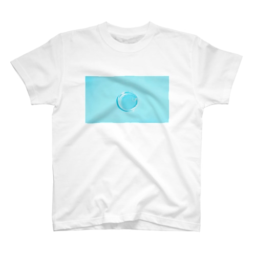 飼育されるアニサキス Regular Fit T-Shirt