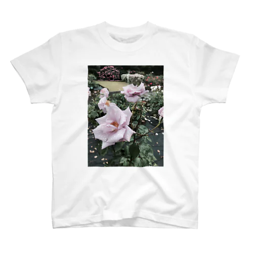 紫の薔薇 Regular Fit T-Shirt