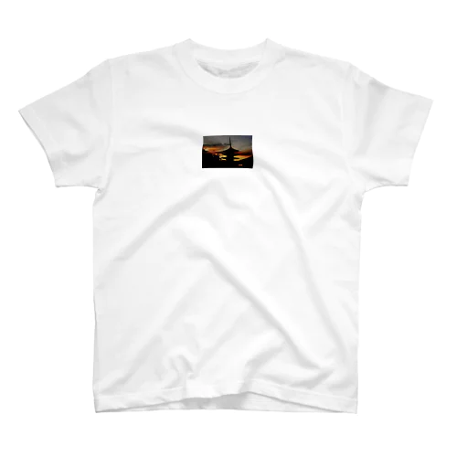 八坂の夕焼け Regular Fit T-Shirt