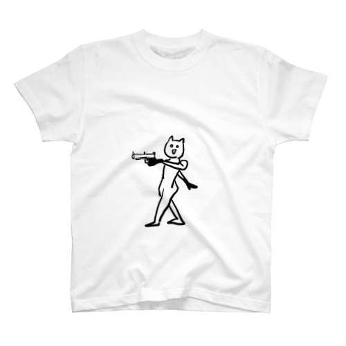 片手銃を敵へ向けるスタイルの良い猫 Regular Fit T-Shirt