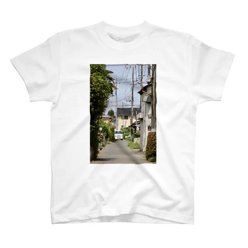 圧倒的田舎の道Tシャツ スタンダードTシャツ