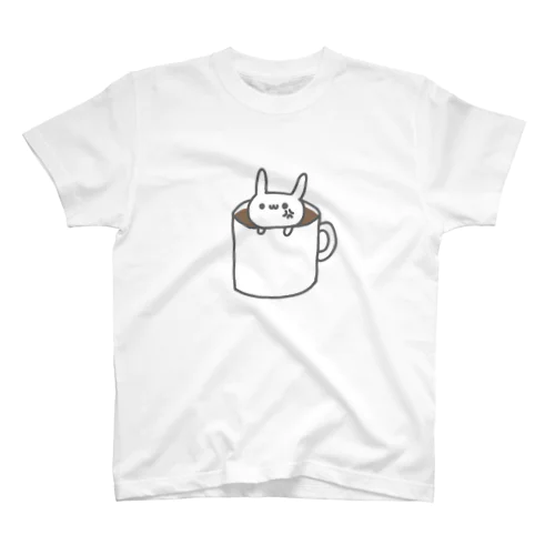 コーヒーに落ちたうさぎ Regular Fit T-Shirt