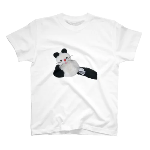 黒靴下の猫ちゃん Regular Fit T-Shirt