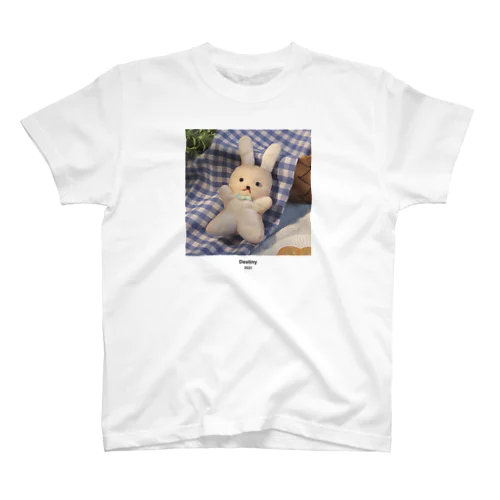 ピクニックうさぎ Regular Fit T-Shirt