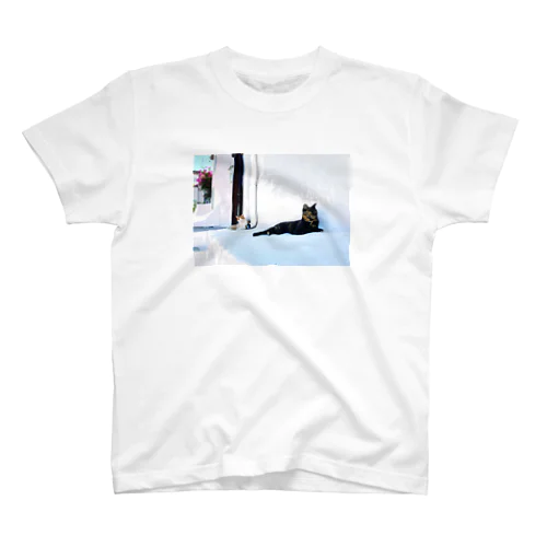 イドラ島の猫さんたち Regular Fit T-Shirt