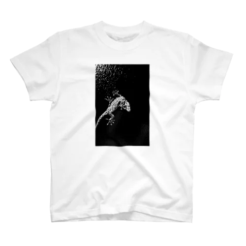 家守 Regular Fit T-Shirt