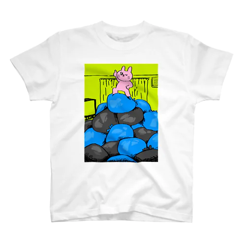 頂点のうさぎ Regular Fit T-Shirt
