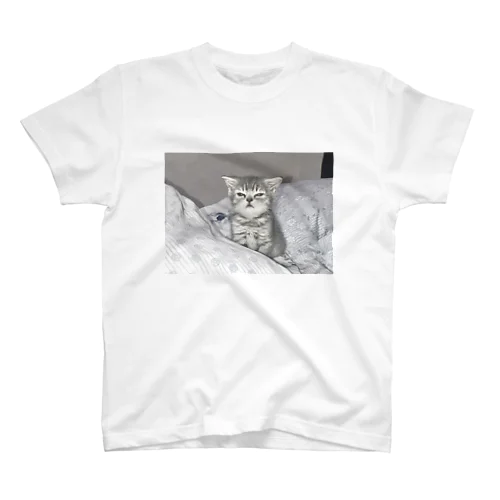 ねこ Regular Fit T-Shirt