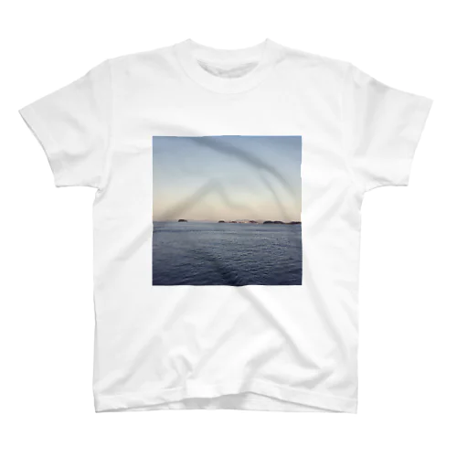 海と空 Regular Fit T-Shirt