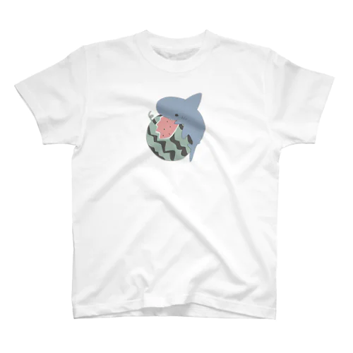 いっぱいたべるサメがすき(スイカ) スタンダードTシャツ