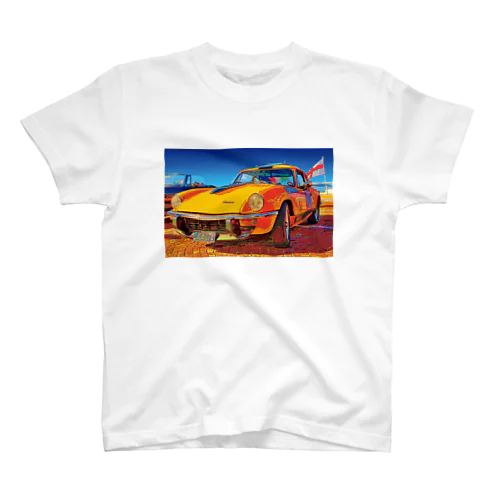 黄色のトライアンフGT6mk3 スタンダードTシャツ