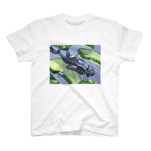 漁に出る絵 Regular Fit T-Shirt