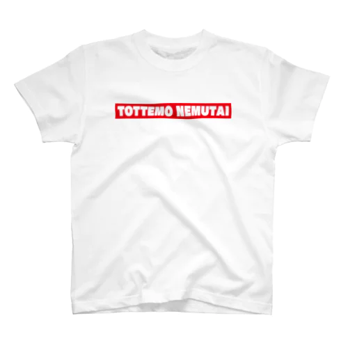 TOTTEMO NEMUTAI(red) Regular Fit T-Shirt