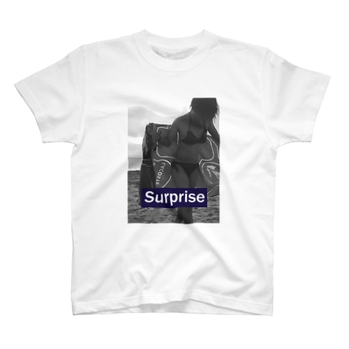 SURPRISE　フォト Regular Fit T-Shirt