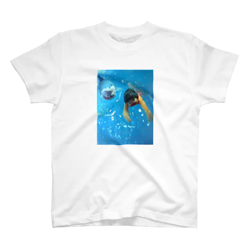 サメとえさ Regular Fit T-Shirt