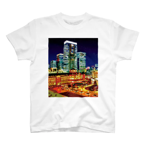 夜の東京駅 Regular Fit T-Shirt