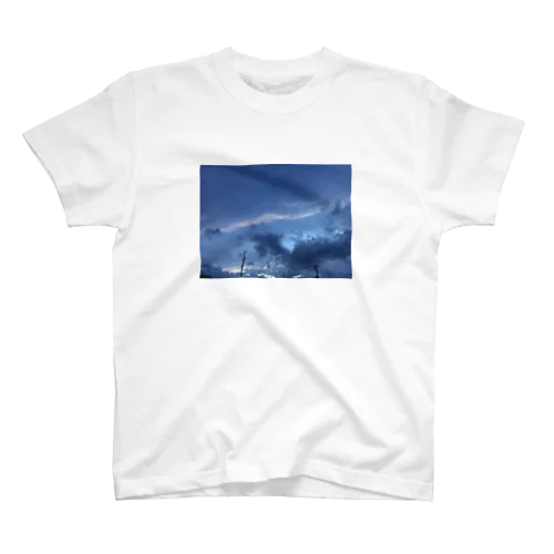 とある日の空（iPhone7用） Regular Fit T-Shirt