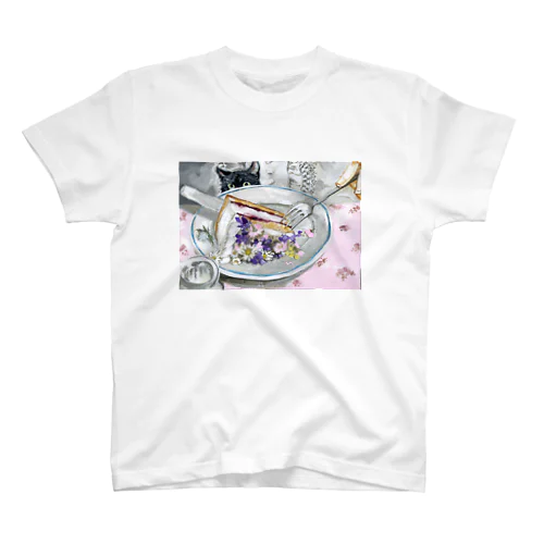 violet cake /ねこと薔薇 Regular Fit T-Shirt