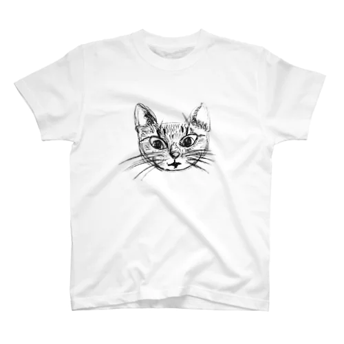 猫です。 スタンダードTシャツ