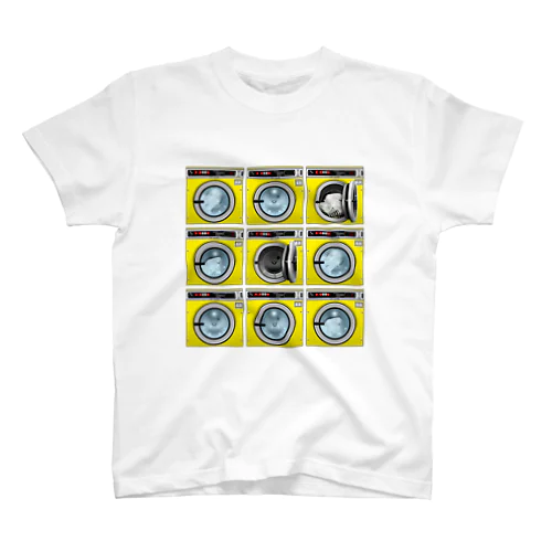 コインランドリー Coin laundry【３×３】 Regular Fit T-Shirt