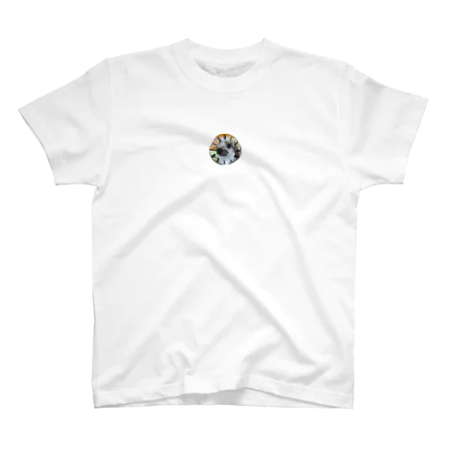 ちっちゃい茶 Regular Fit T-Shirt