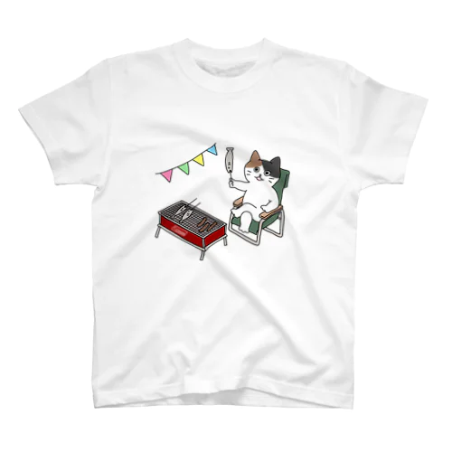 アウトドアなねこ１ Regular Fit T-Shirt