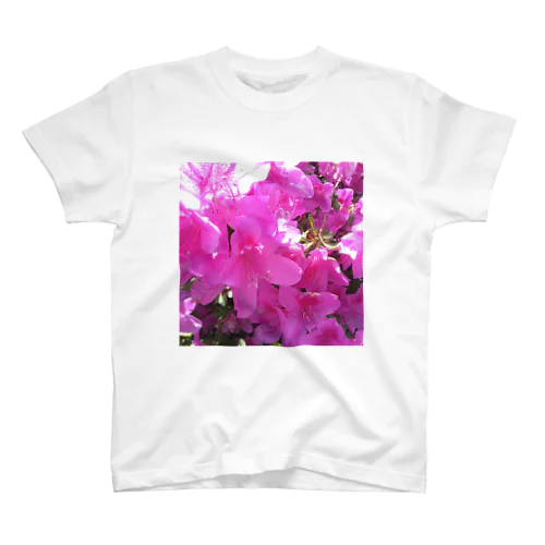 ピンクなお花 Regular Fit T-Shirt