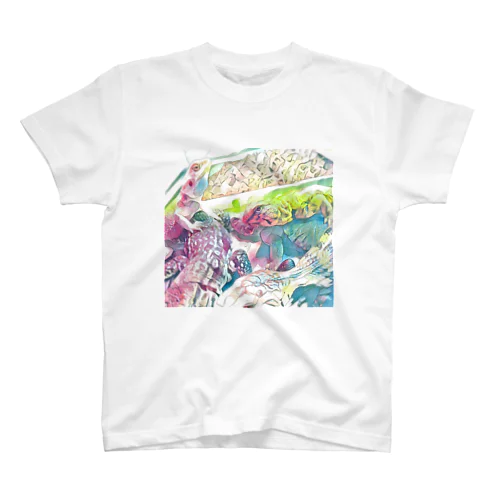 トカゲ大集合☆  ピンク✕グリーン スタンダードTシャツ