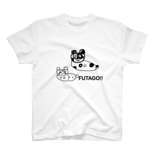 仲良し双子パンダ Regular Fit T-Shirt