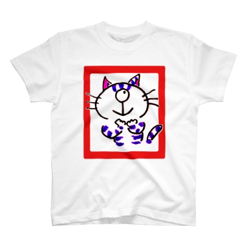 一つ目ちゃん　赤 Regular Fit T-Shirt