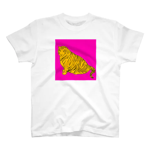 デブトラちゃん ピンク背景 スタンダードTシャツ