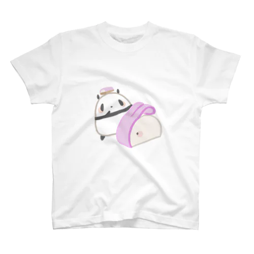 かまぼこが持つポテンシャルにほれぼれするパンダ スタンダードTシャツ