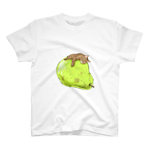 【ネコと果物】キジトラ＆洋ナシ Regular Fit T-Shirt