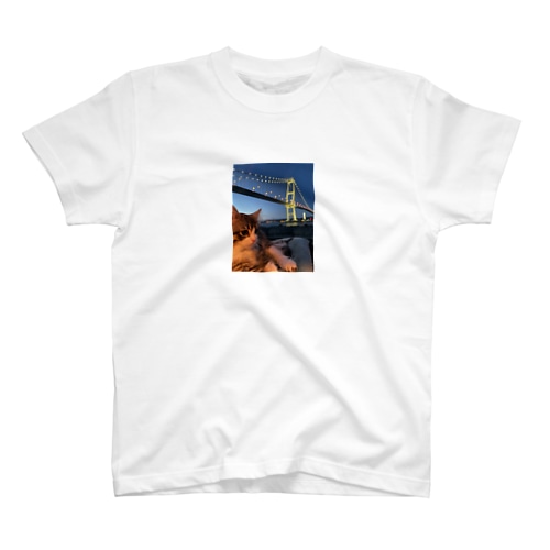 たびねこ蜜柑・白鳥大橋 Regular Fit T-Shirt