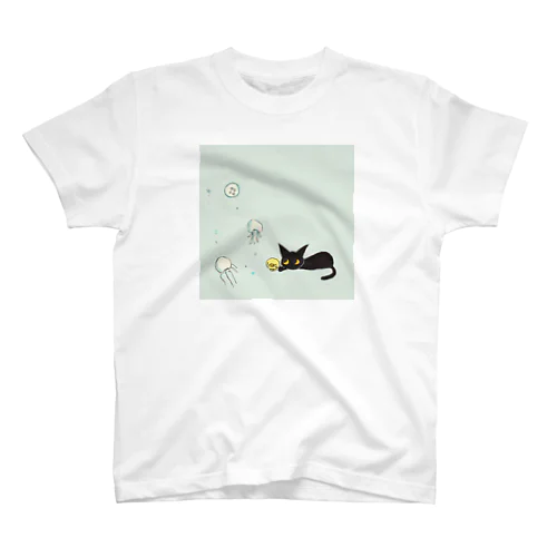 天使のひよこちゃんと黒猫ムーン くらげver. スタンダードTシャツ