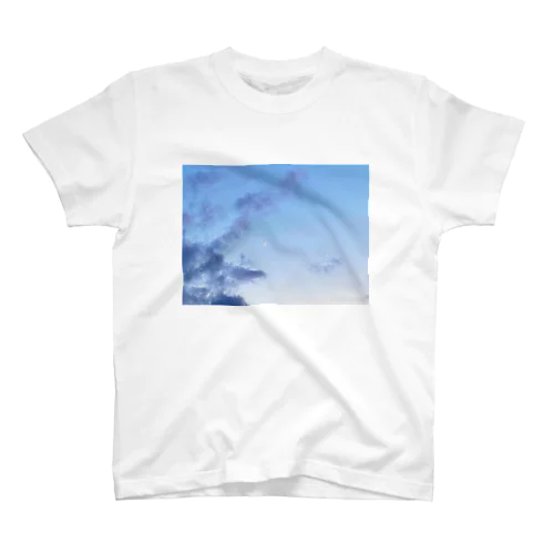 月 空 Regular Fit T-Shirt