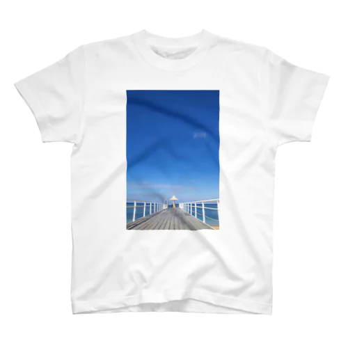 Peace and blue sky スタンダードTシャツ