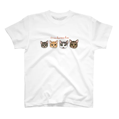 猫に九生あり。 Regular Fit T-Shirt