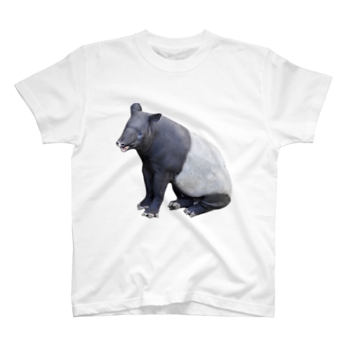 バクがリラックスしている Regular Fit T-Shirt