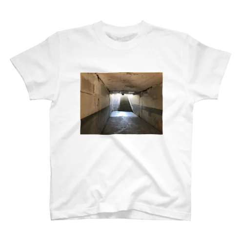 すごい地下 Regular Fit T-Shirt