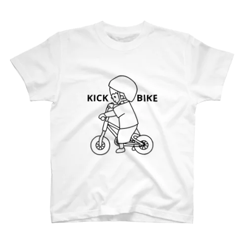 キックバイク練習中 スタンダードTシャツ