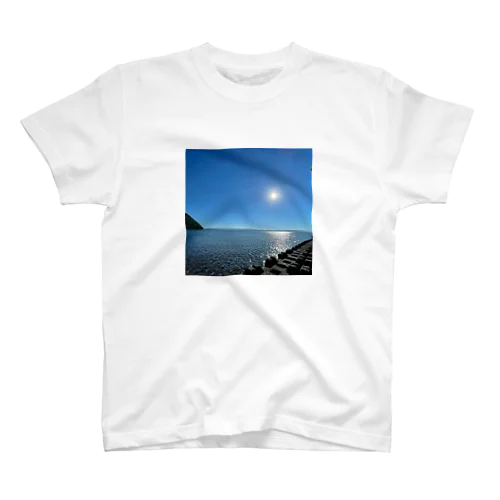 sky The blessing of the sun スタンダードTシャツ