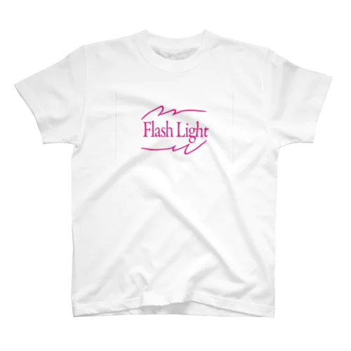 FLASH LOGO シリーズ Regular Fit T-Shirt