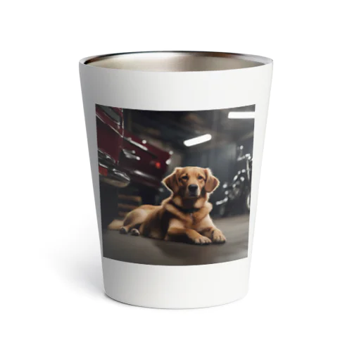 ガレージにいる犬 Thermo Tumbler