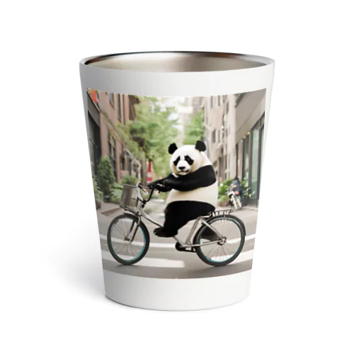 街の中を自転車で走るパンダ サーモタンブラー