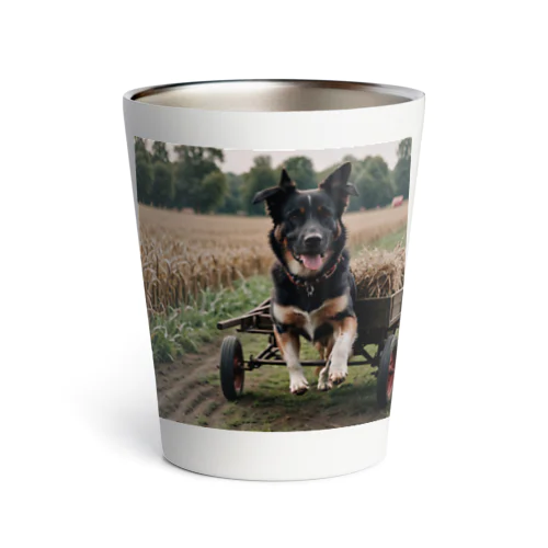 このキュートな写真では、リヤカーを引っ張る愛らしい犬が登場♪  Thermo Tumbler