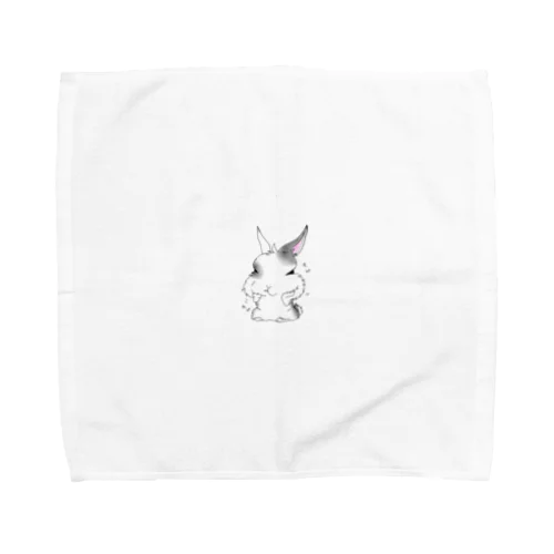 顔の歪みが気になるウサギ Towel Handkerchief